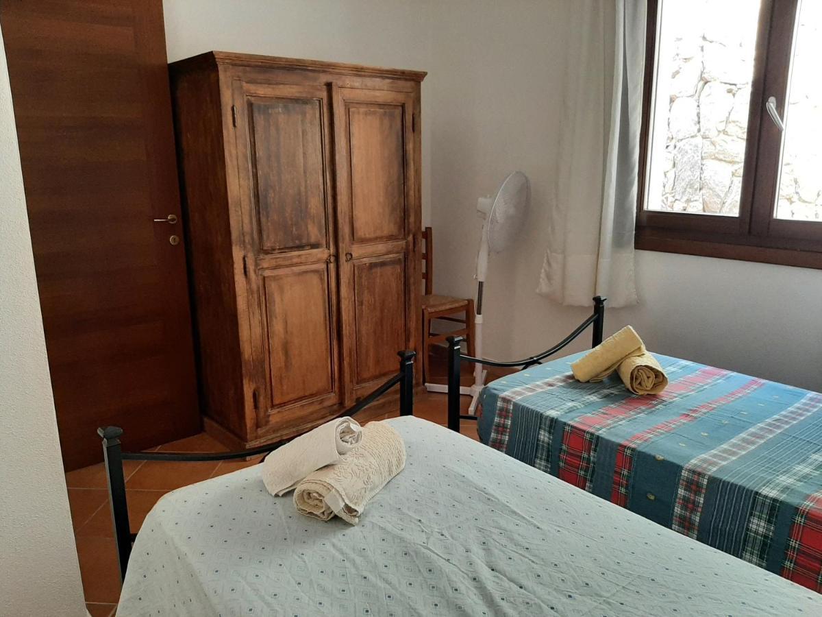 Appartamenti I Mandorli Budoni Luaran gambar